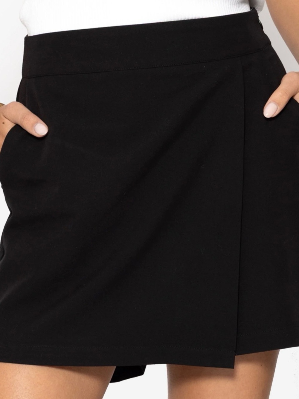 LOFT Black Wrap Skort NWT